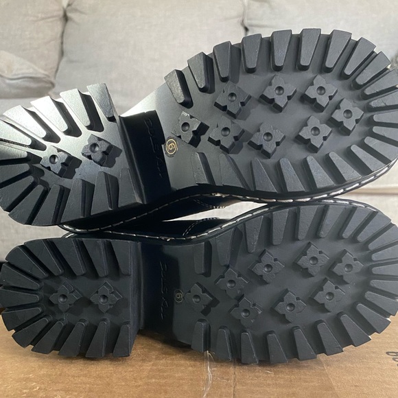 DollsKill | NWOB cyber Y2K gothic grunge platform boots - Picture 3 of 9